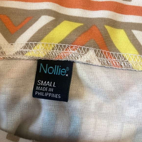 Nollie pacsun Aztec print mini skirt size small - Picture 8 of 9